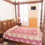Hotel Des Arceaux