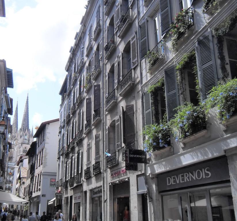 Des Arceaux 2* Bayonne